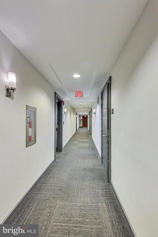Building Photo - 1150 K St NW