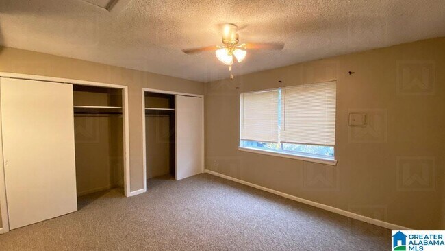 Building Photo - 1325 31st St S