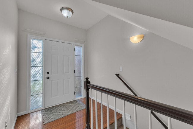 Building Photo - 41312 Maplewood Drive