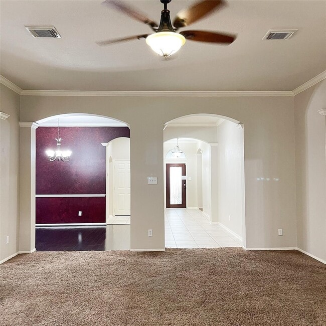 Building Photo - 2606 Sun Flare Ln