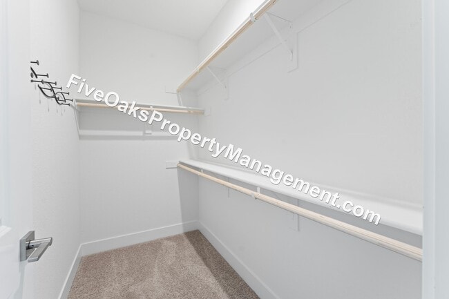 Building Photo - 571 Willow Ridge Ct