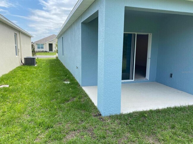 Building Photo - 1235 Iguana Lp