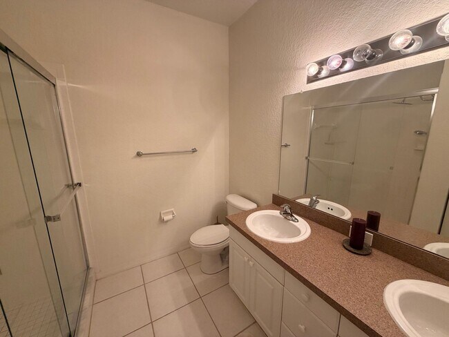 Building Photo - 3980 Mediterranea Cir