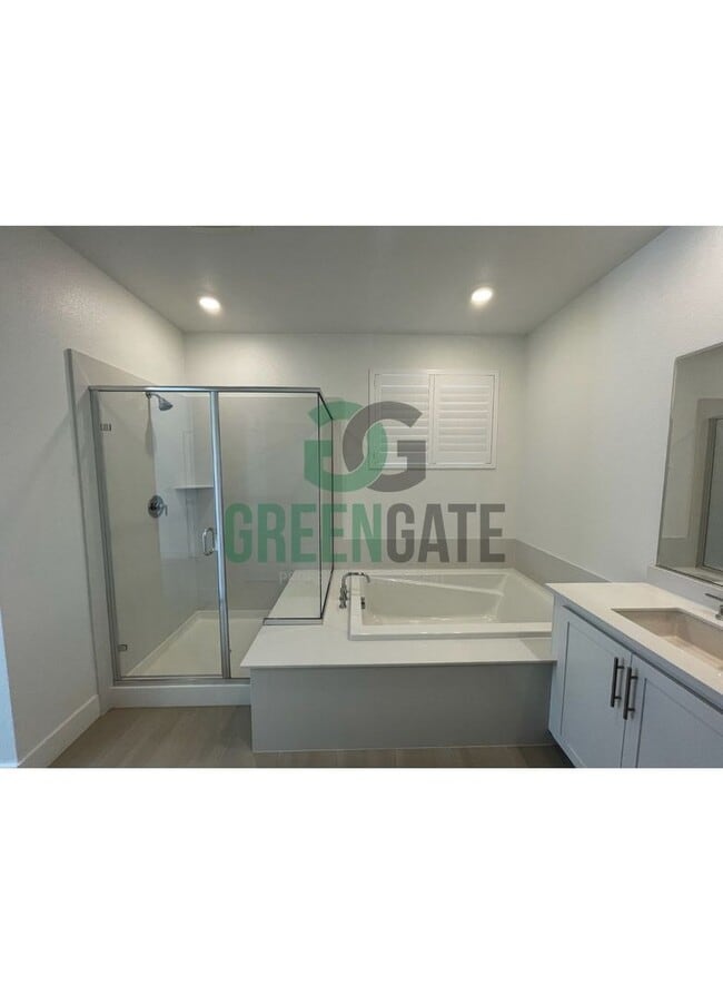 Building Photo - New Build in Tracy Hills!! 4 Bedroom 2.5 Bath AVAILABLE NOW!!