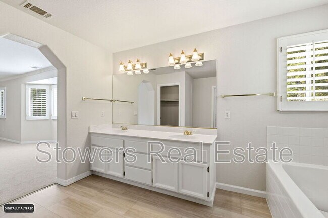 Building Photo - 23 Westbourne Ct