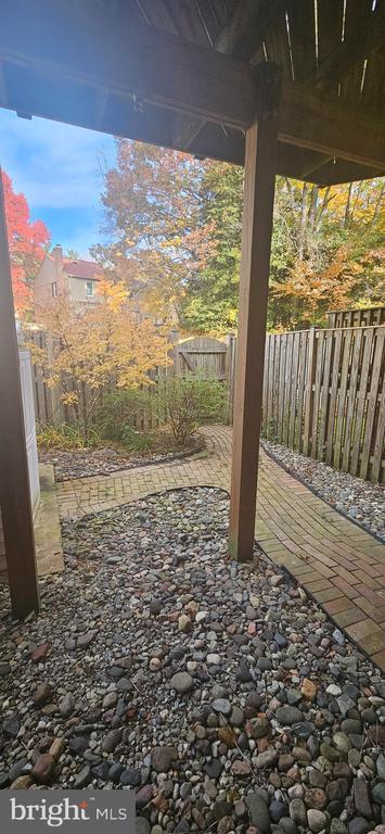 Building Photo - 10483 Malone Ct