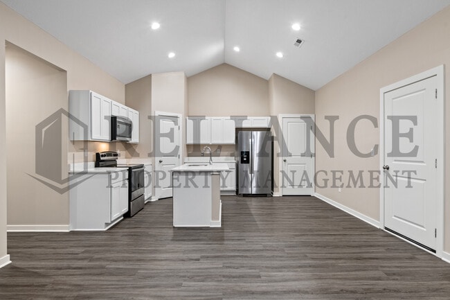 Building Photo - 3225 N Cedar Downs Ln