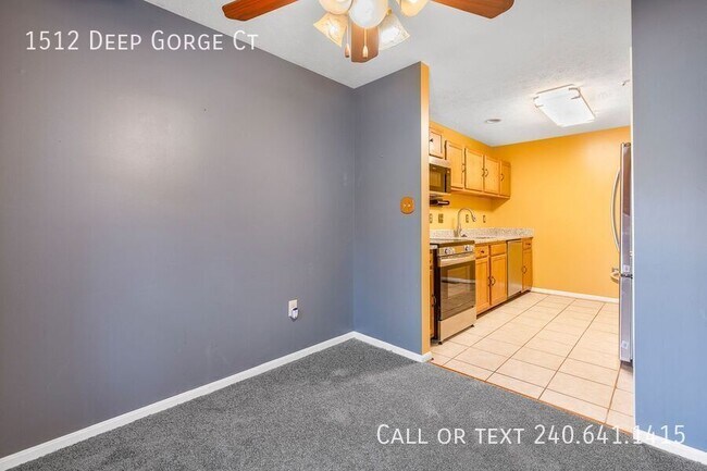 Building Photo - 1512 Deep Gorge Ct