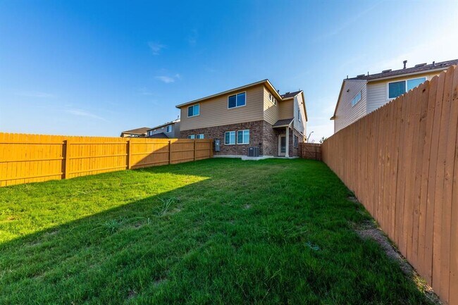 Building Photo - 401 White Steppe Way