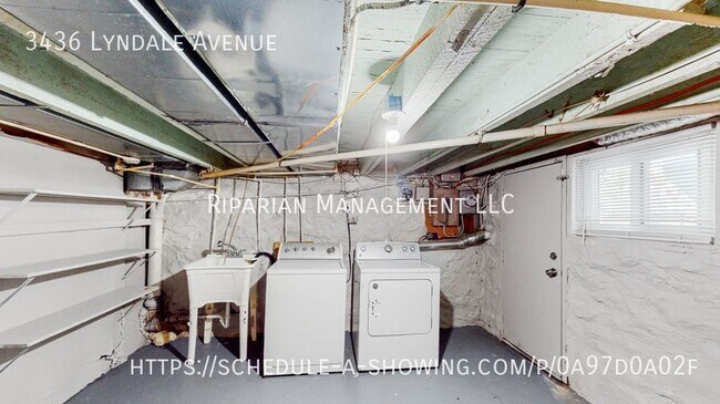 Building Photo - Fully Renovated & Fenced Backyard!