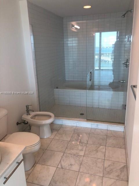 Building Photo - 888 Biscayne Blvd