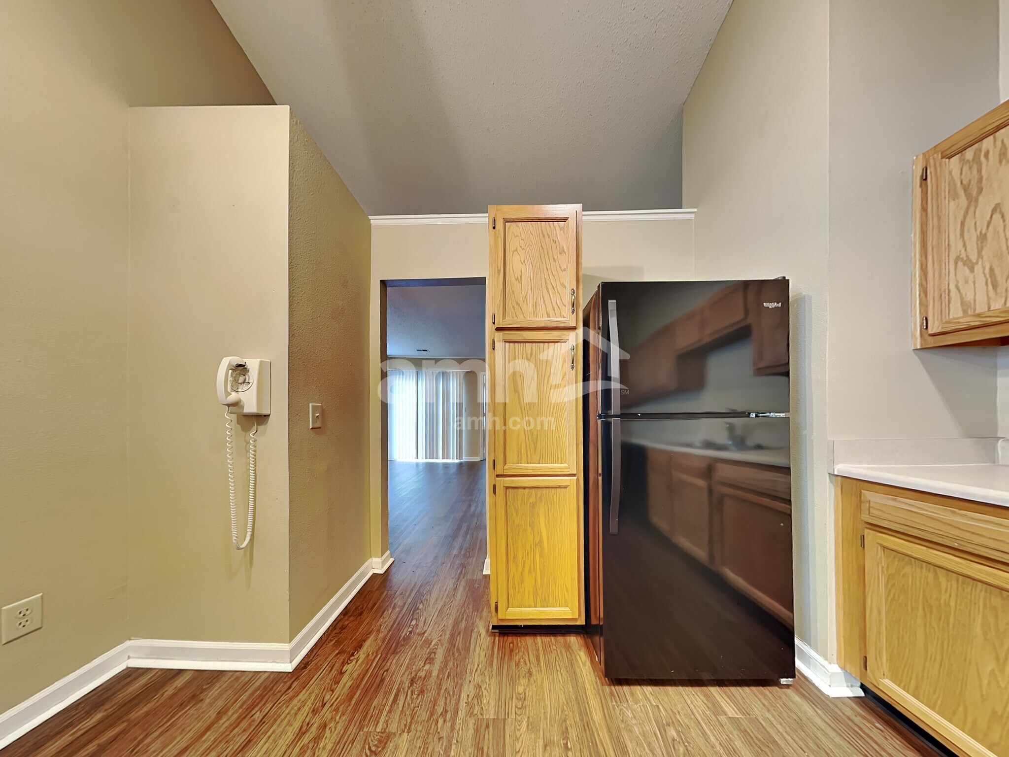 Building Photo - 15260 Fawn Meadow Dr