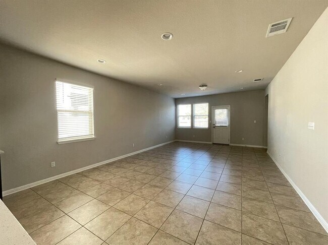 Building Photo - 2340 Pecan Island Dr