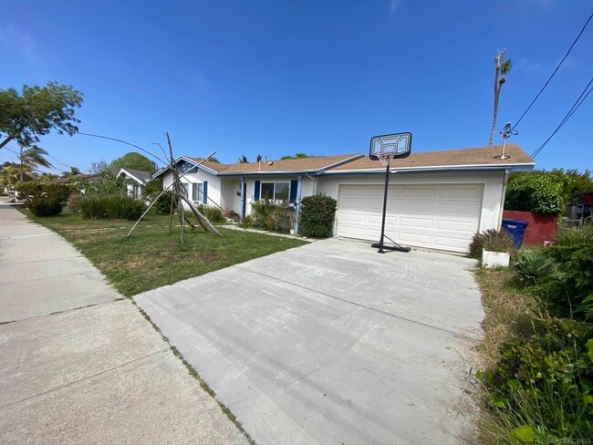 Primary Photo - 1741 Lahoud Dr