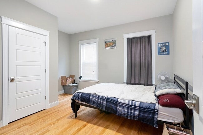 Building Photo - 14 Stickney Ave