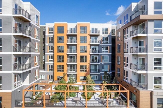 Building Photo - 20 Inner Belt Rd