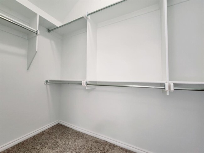 Building Photo - 2400 Frisco Way
