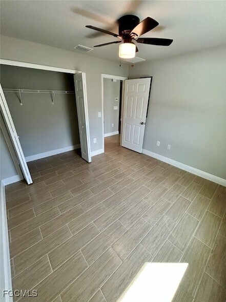 Building Photo - 2330 Hoople St