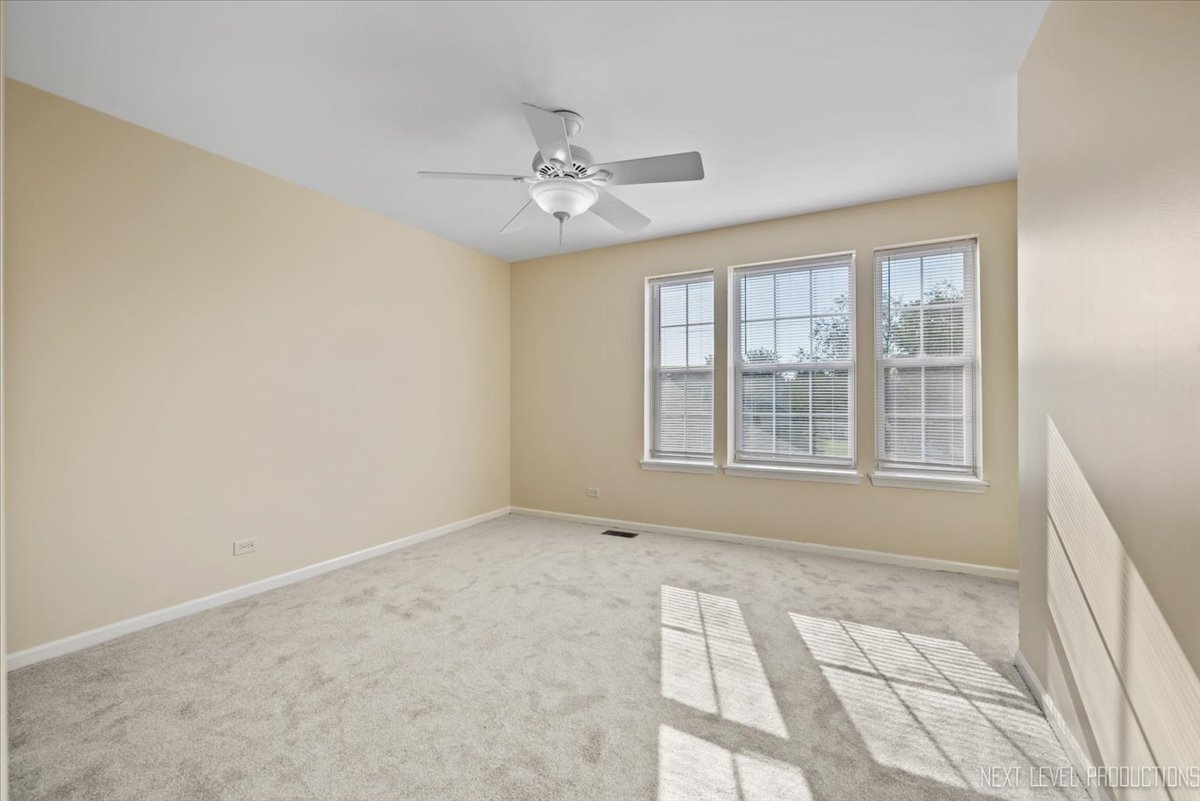 Building Photo - 438 W Meadow Mist Ln