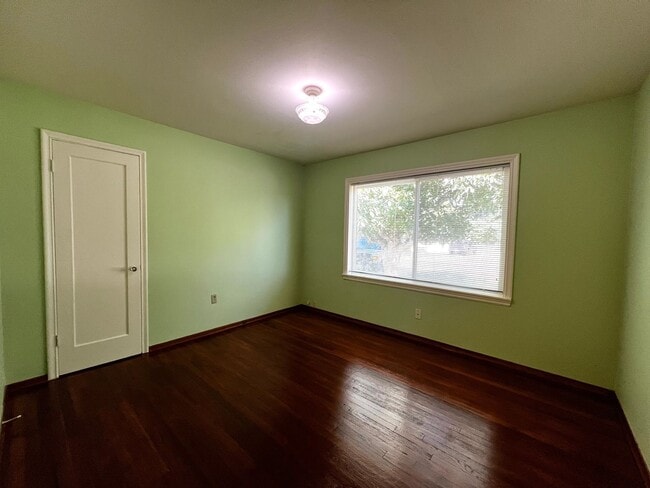 Building Photo - House in Yakima!