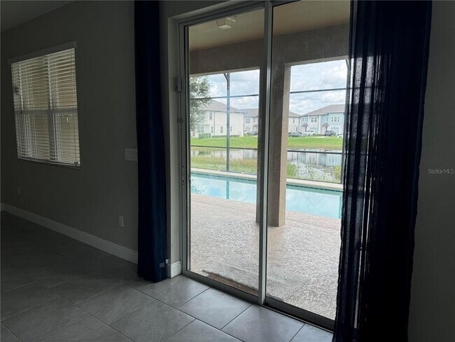 Building Photo - 1315 Yorkshire Ct