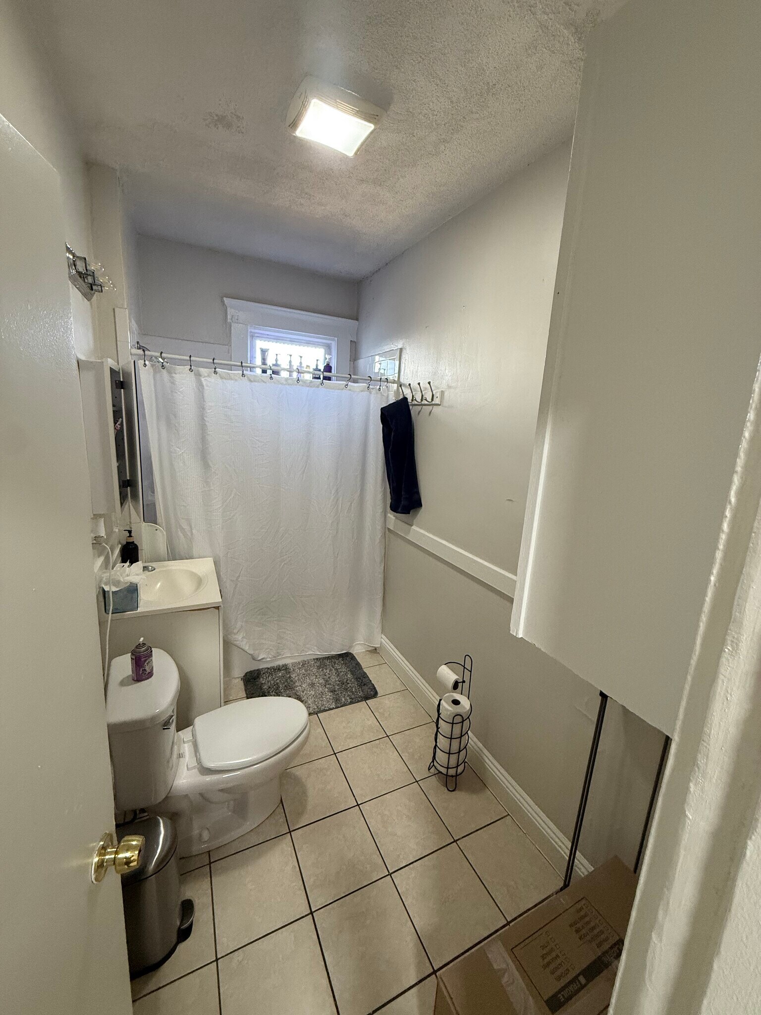 Building Photo - 57 Irving St