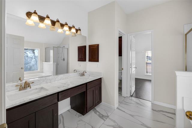 Building Photo - 7903 Clear Fork Trail