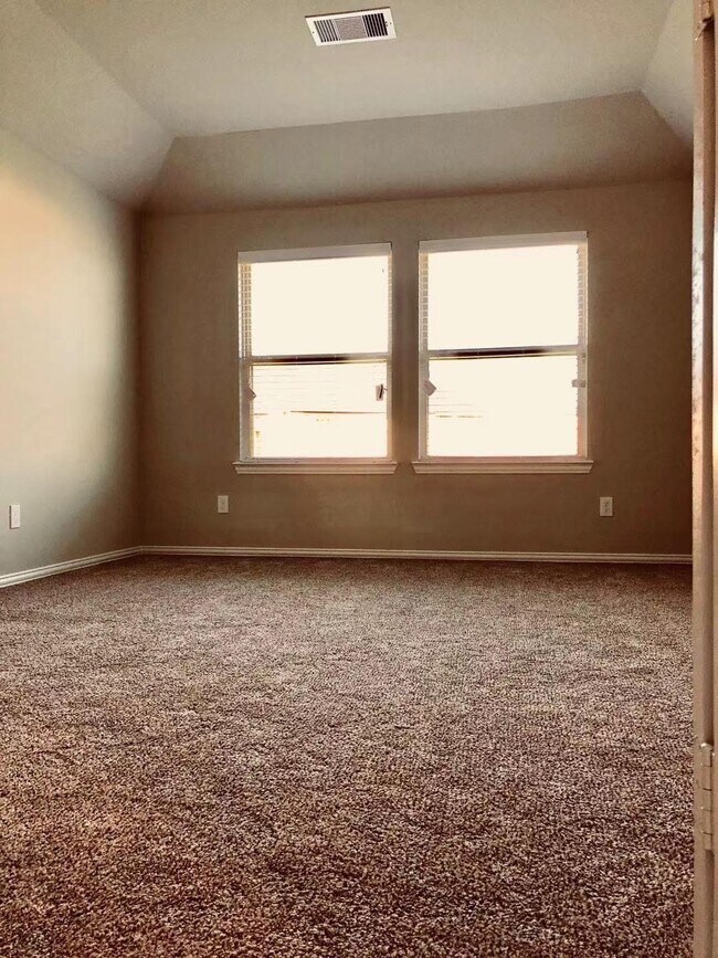 Building Photo - 8411 Remington Bluff Ln