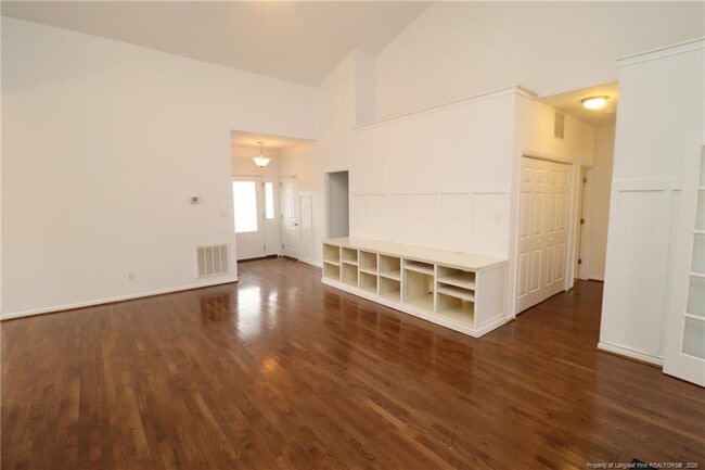 Building Photo - 1255 Magnolia Hill Rd