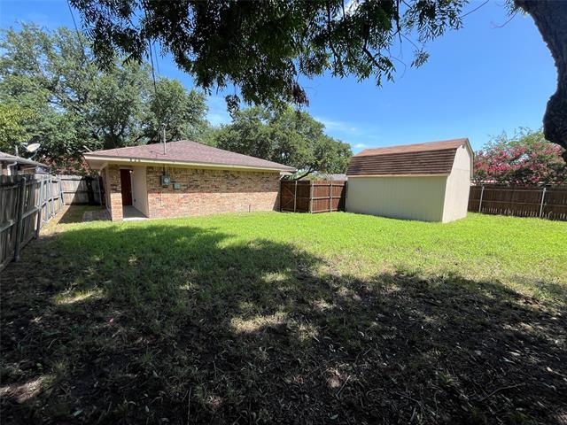 Building Photo - 826 Quinette Dr