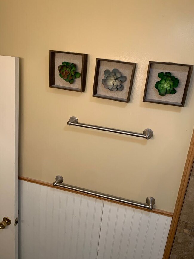 Building Photo - Gorgeous Home in Bountiful!