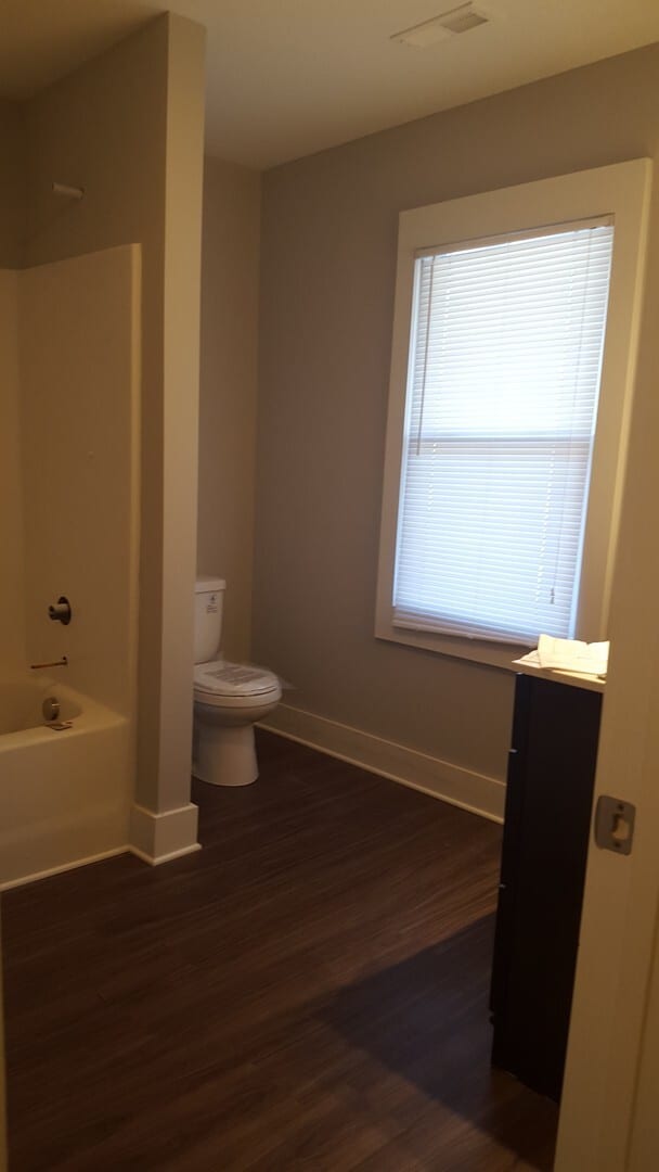 Building Photo - COMING SOON- 3 bedroom home in uptown Gree...