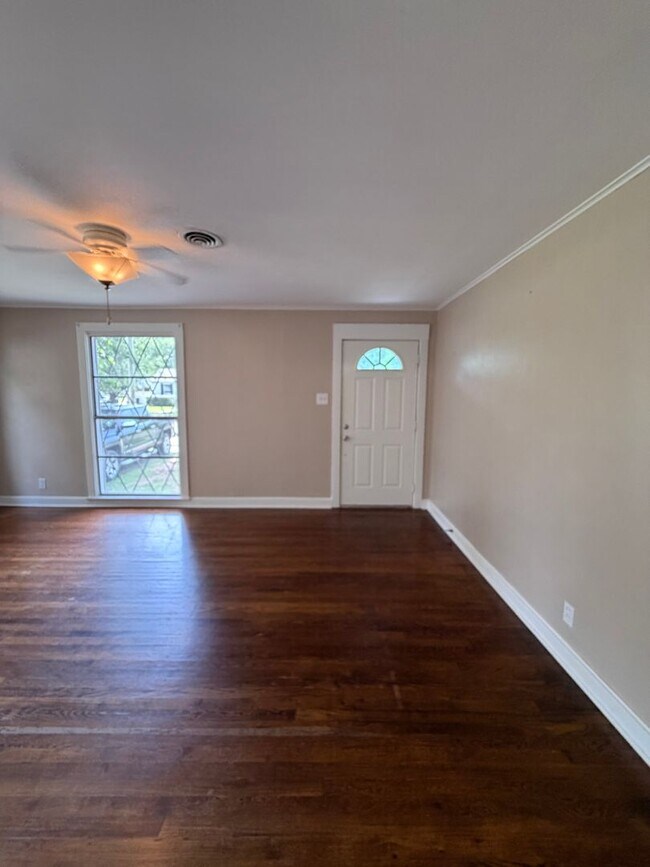 Building Photo - Updated brick home for lease near BAFB | Bossier City, LA 71112 | 3 bedrooms