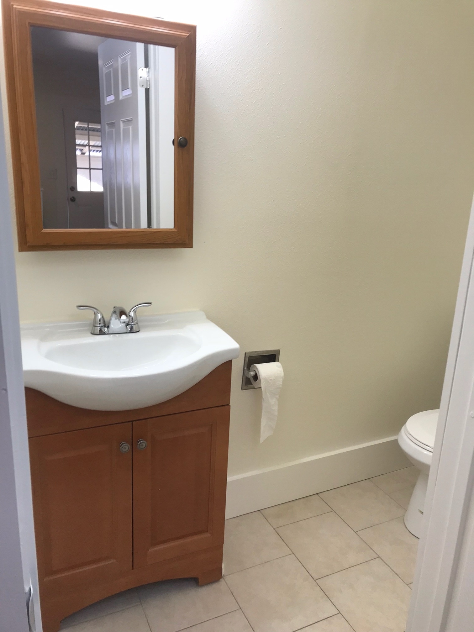 Building Photo - 103 7th St