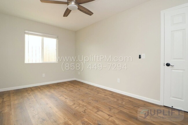 Building Photo - 10171 Empress Ave