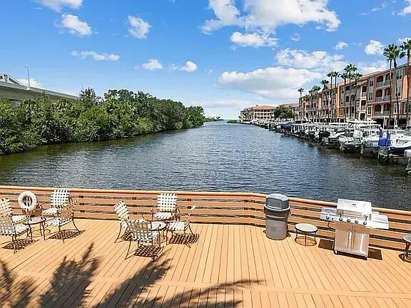 Building Photo - 5000 Culbreath Key Way