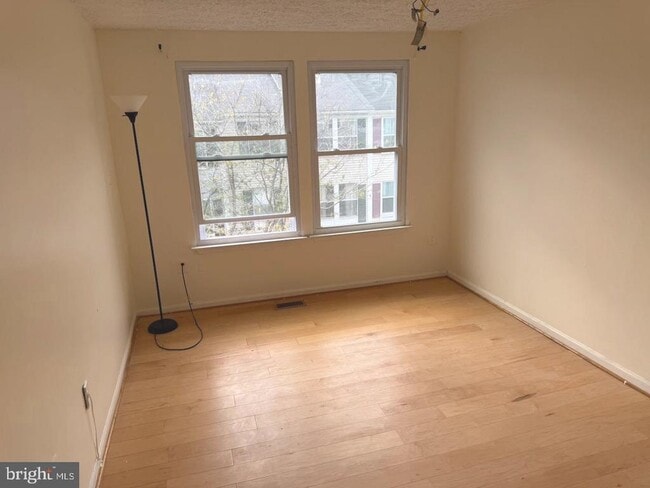 Building Photo - 418 Legato Terrace