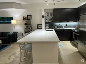 Building Photo - Move in Special, $1150 off 1st months rent...