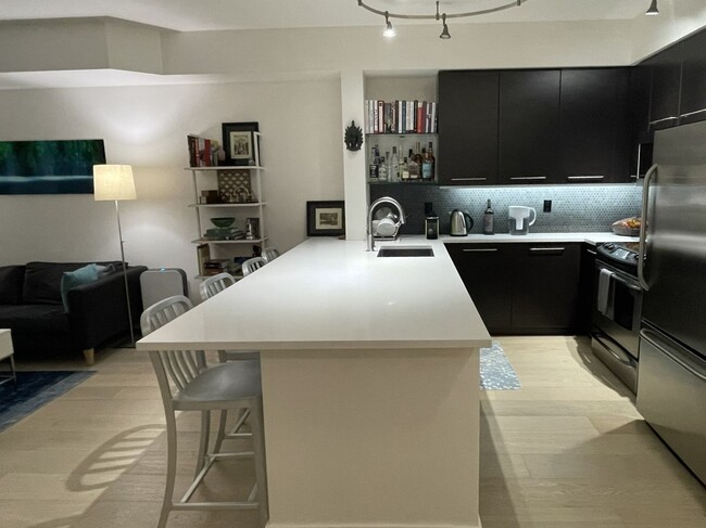 Primary Photo - Move in Special, $1250 off 1st months rent...