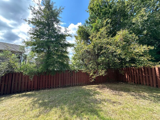 Building Photo - 3BR Craftsman in Canterbury Farms with Mas...