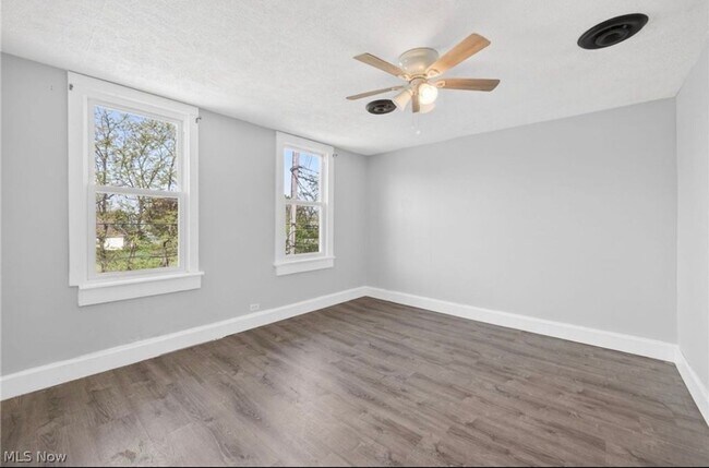 Building Photo - 2763 W 32nd St