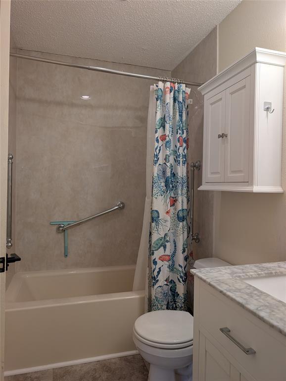 Building Photo - 1201 Doreen Ct