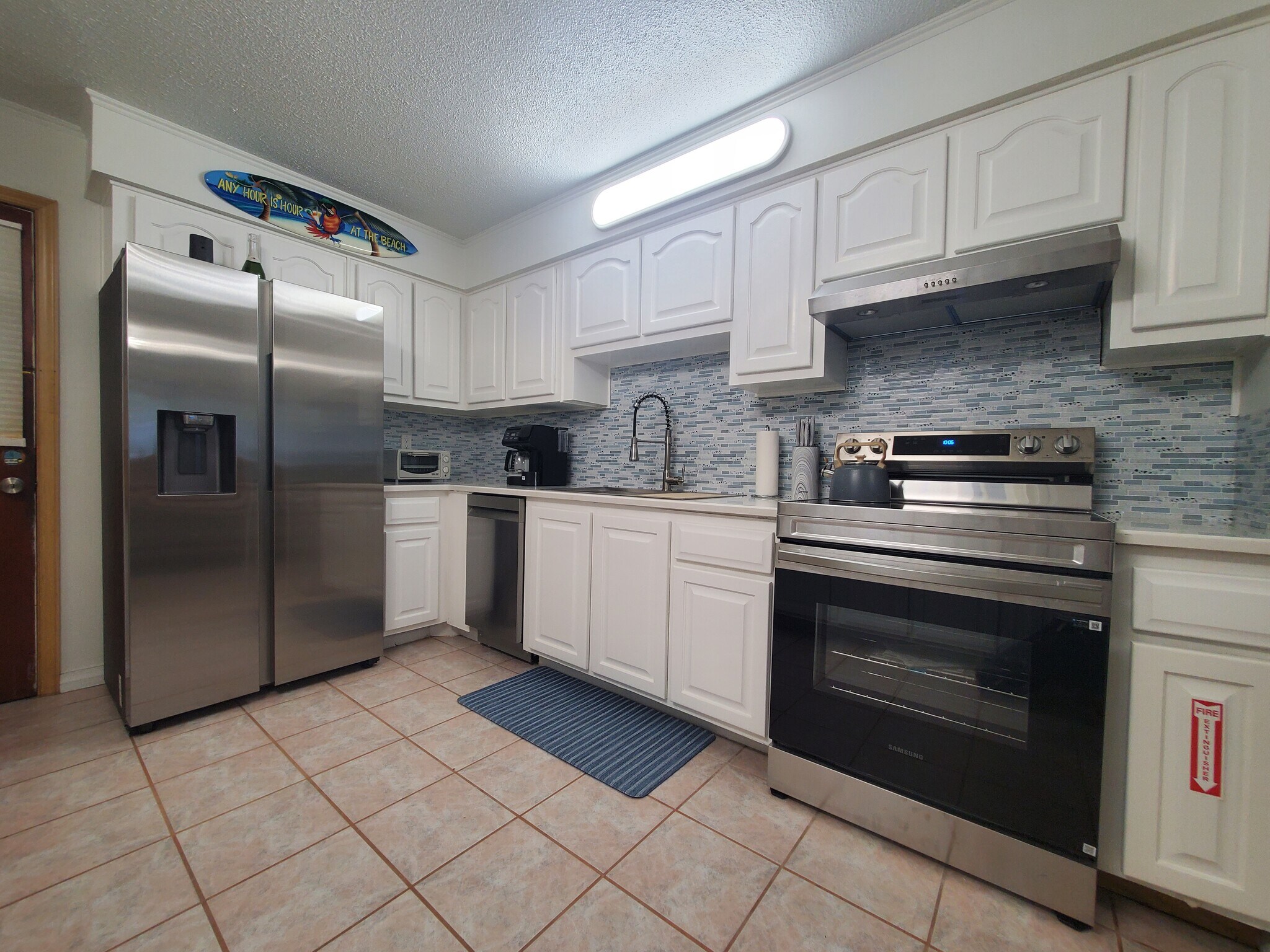 Building Photo - 279 S Brevard Ave