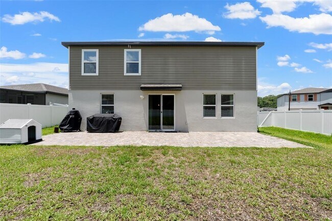 Building Photo - 513 Vista Villages Blvd