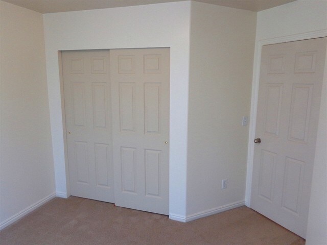 Building Photo - 358 Stamford Dr