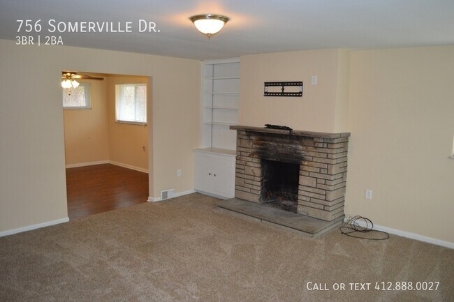 Building Photo - 756 Somerville Dr