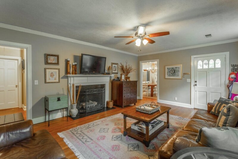 Building Photo - 1403 Cinderella Rd