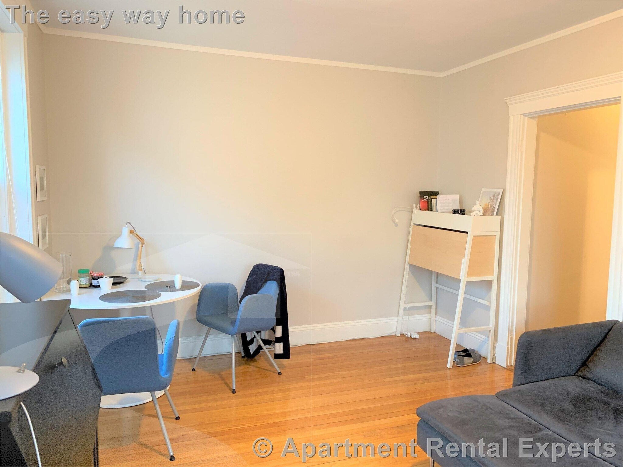 Building Photo - 170 Maple St