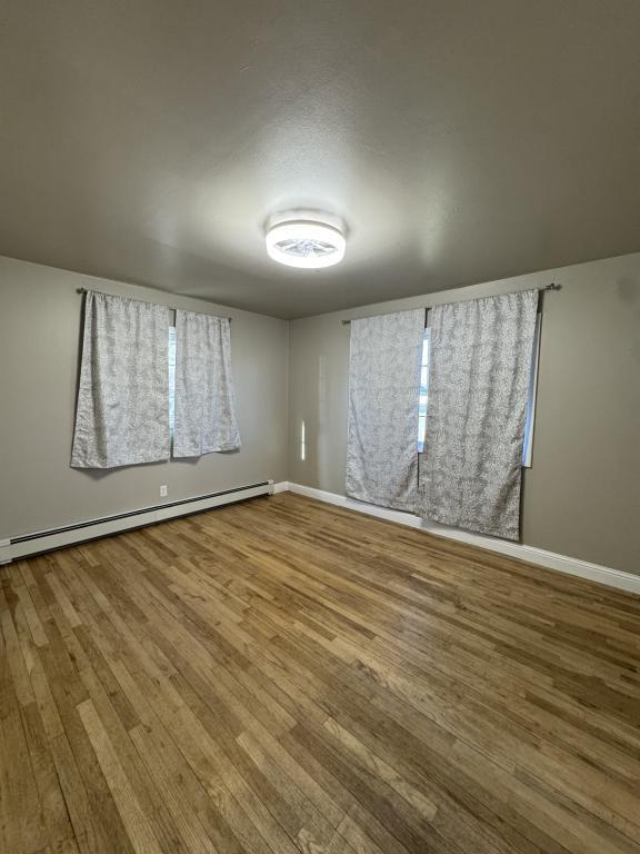 Building Photo - 1934 Crest St