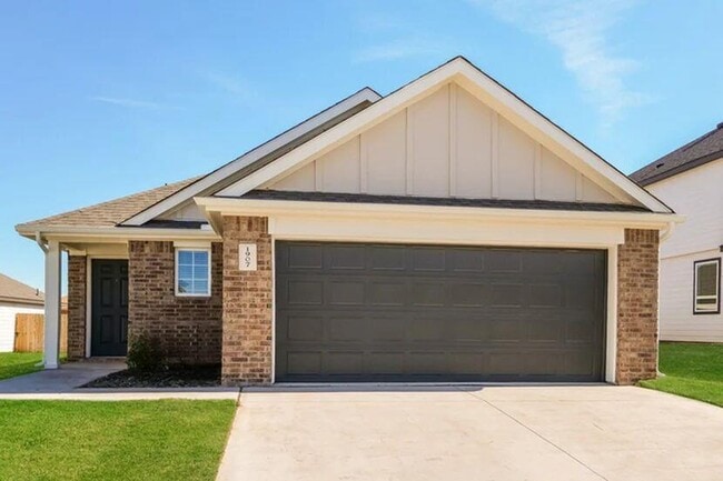 Building Photo - 1907 Crimson Lake Blvd